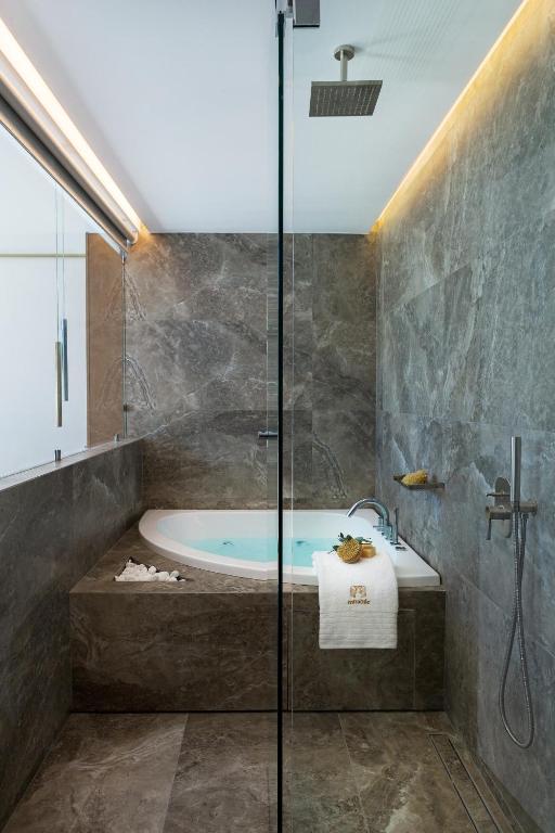 Mirabile Luxury Suites