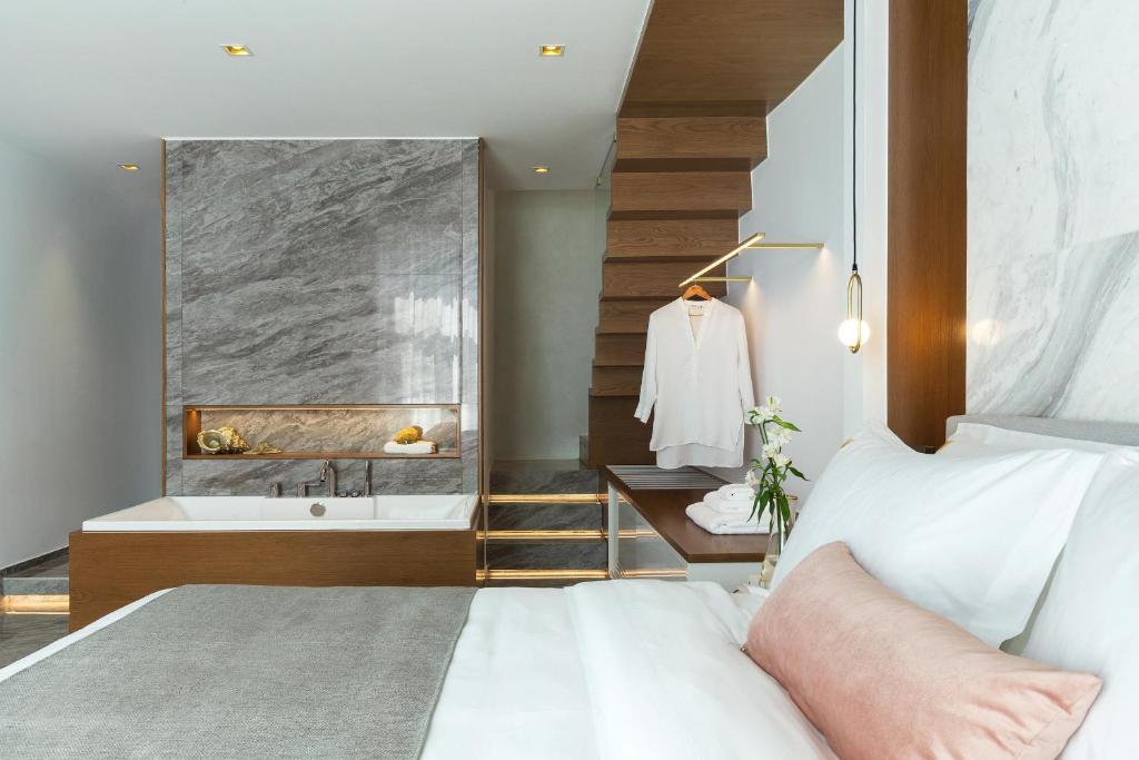 Mirabile Luxury Suites - 8