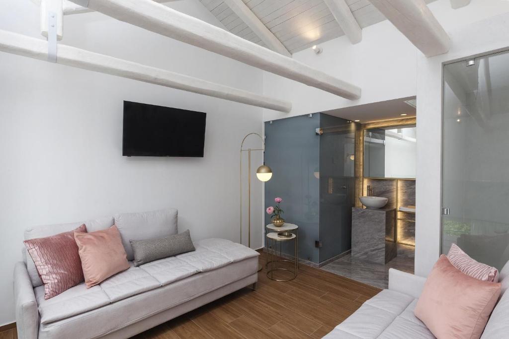 Mirabile Luxury Suites - 6