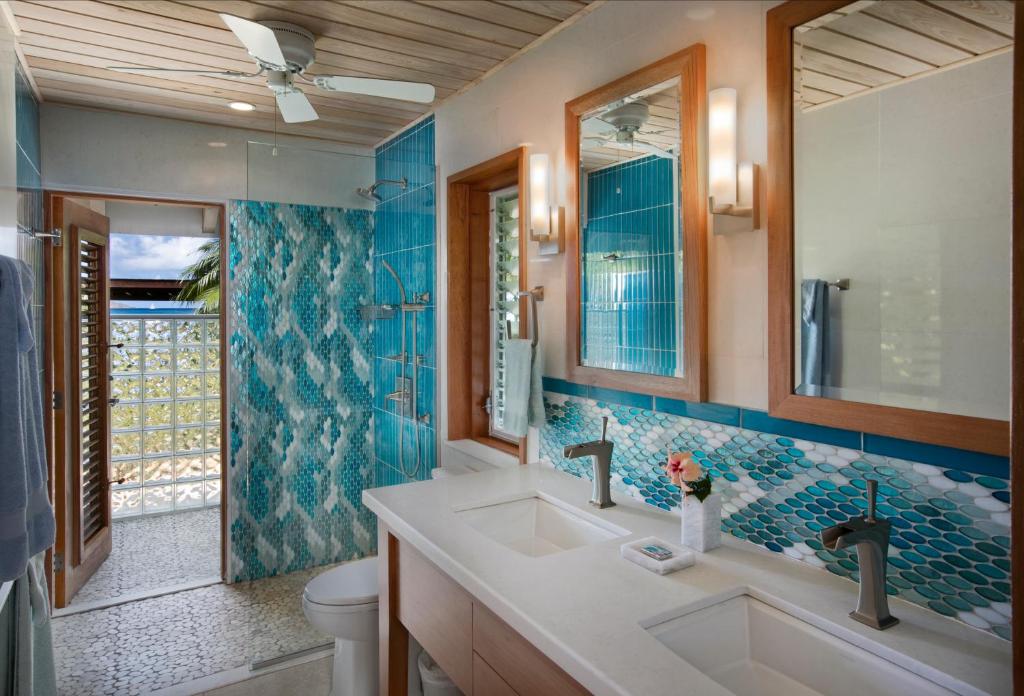 BEACHCOMBER VILLA photo photo 3