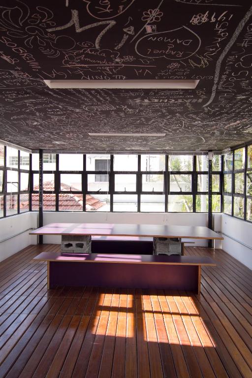  WE Hostel Design