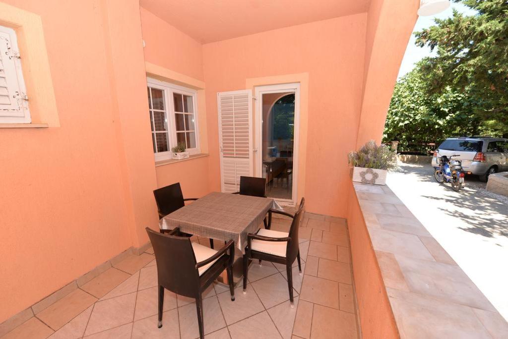 Apartments REM - Apartment Mit 1 Schlafzimmer