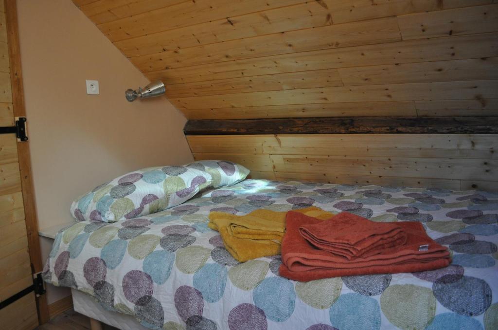 Postel nebo postele na pokoji v ubytování Eco Gite La Grange