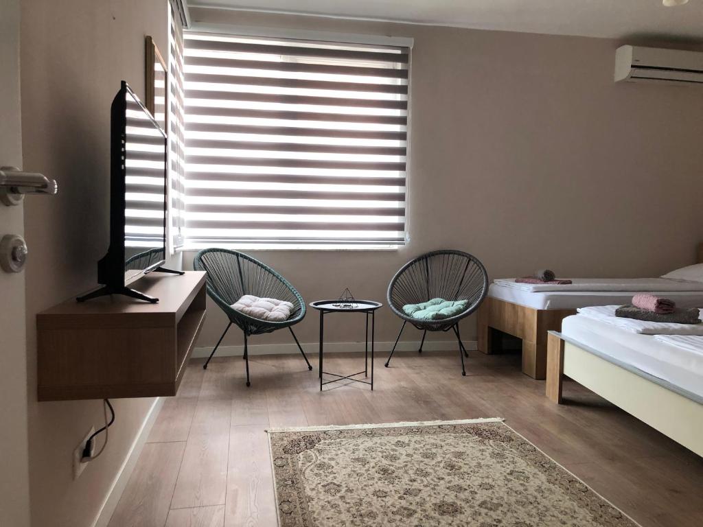 Villa For You - One-Bedroom Apartment With Balcony (4 Adults)