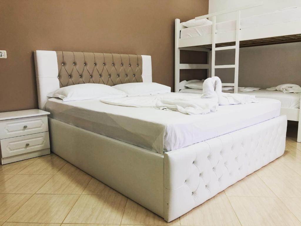 Poseidon Hotel - Imazhi 12