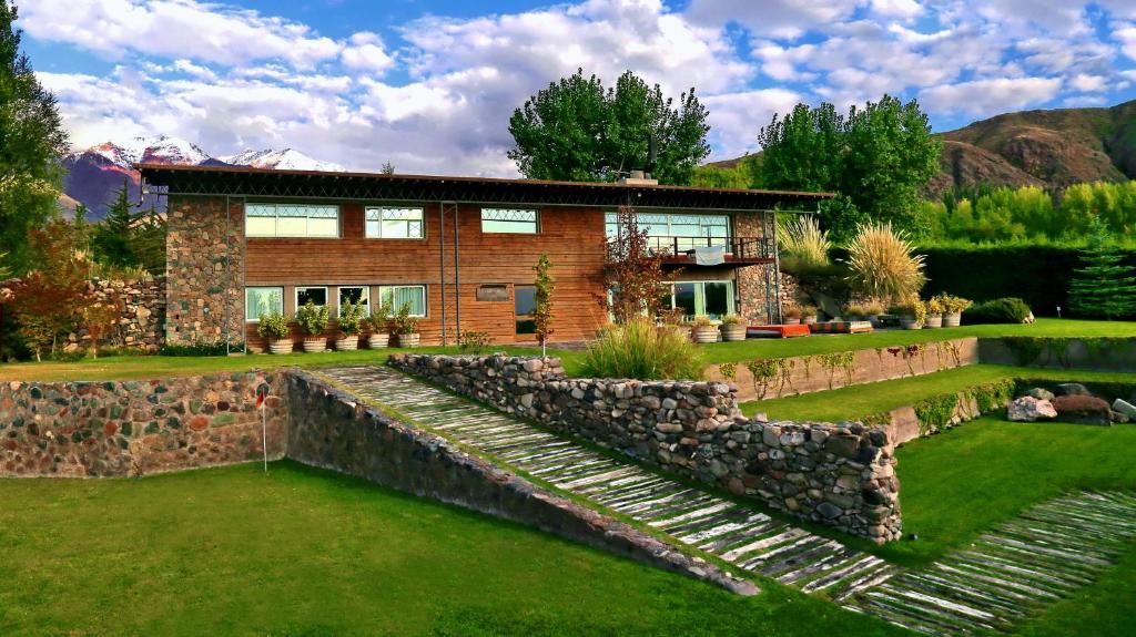 Gallery image of Lodge Rocas Del Plata in Potrerillos