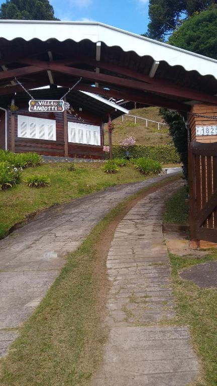  Chalé Manacá House