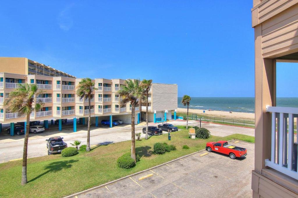 Condo with a view on the beach Villa del sol, Corpus Christi (updated