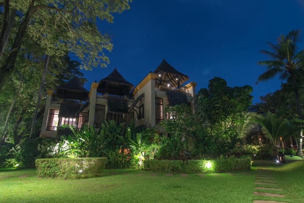 Zahrada ubytování Paradox Resort Phuket