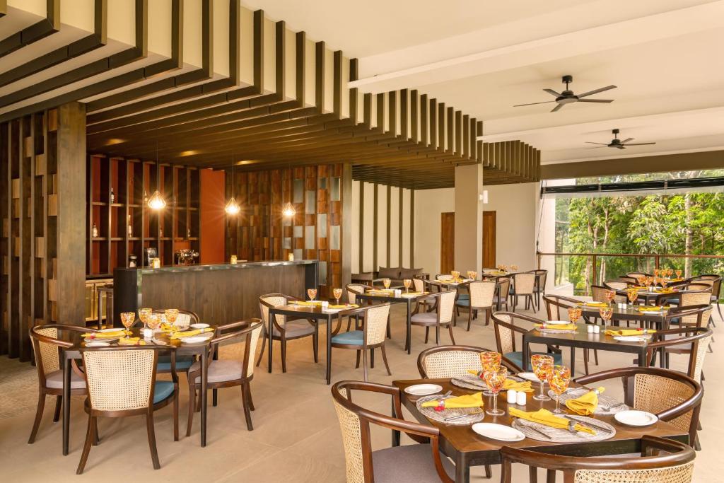 Restaurace v ubytování Jetwing Kandy Gallery, A Luxury Reserve