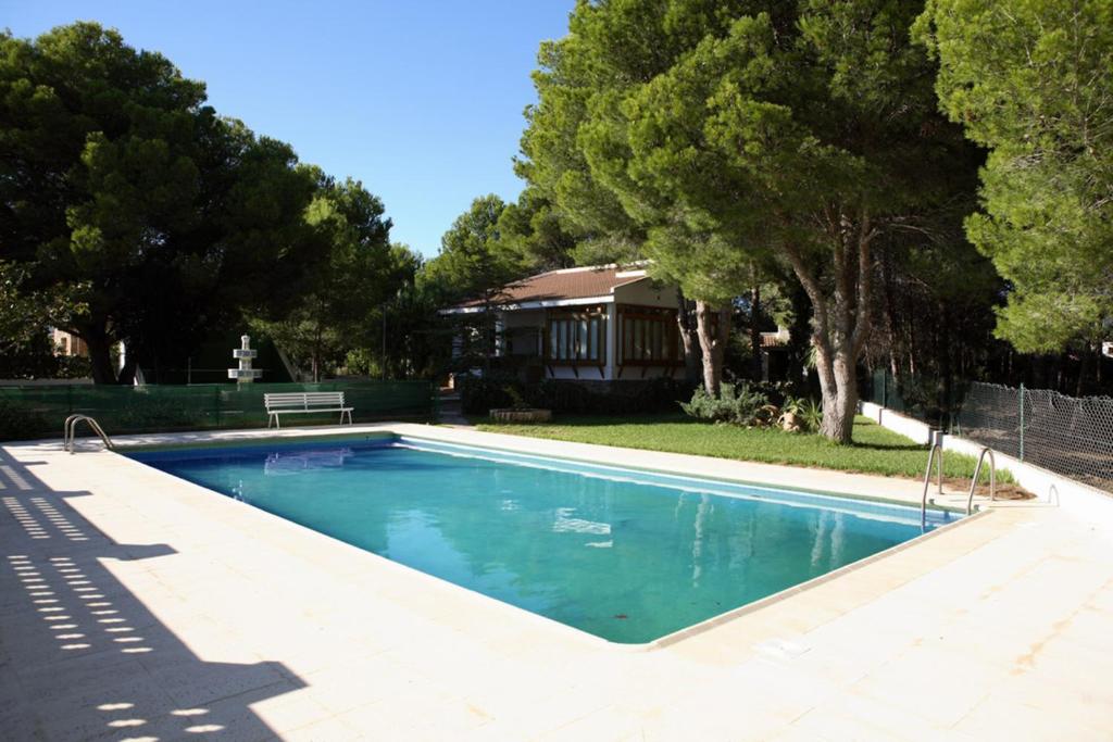 The swimming pool at or close to Villa Torrente