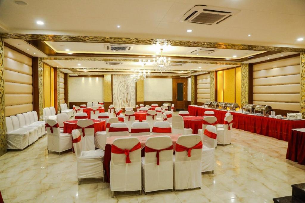 Posezení v ubytování Hotel Taj Heights