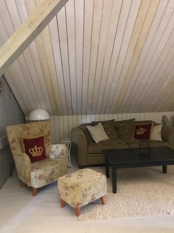 Posezení v ubytování Arphus Lodge
