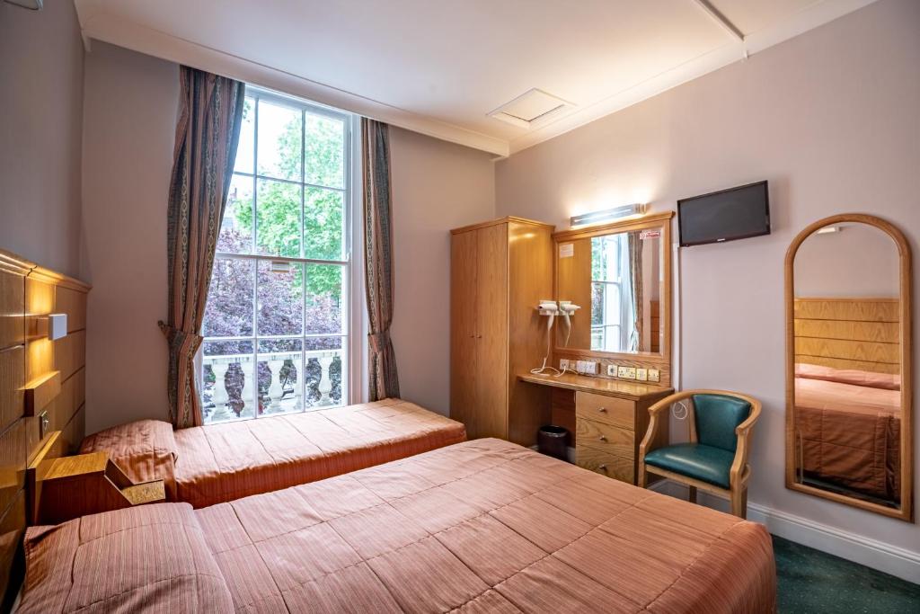 The Nayland Hotel - Resim 18