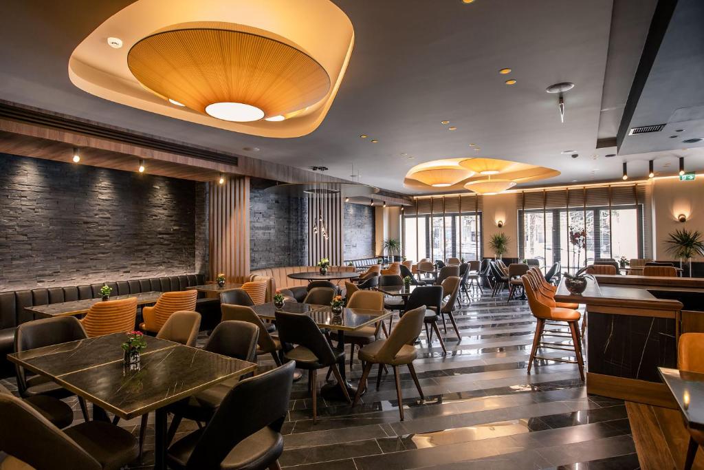 Mediterranean Palace - Resim 37