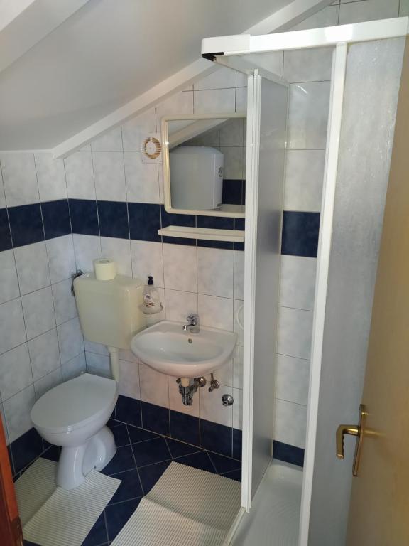 Koupelna v ubytování Apartmani Kolenko Rovinj