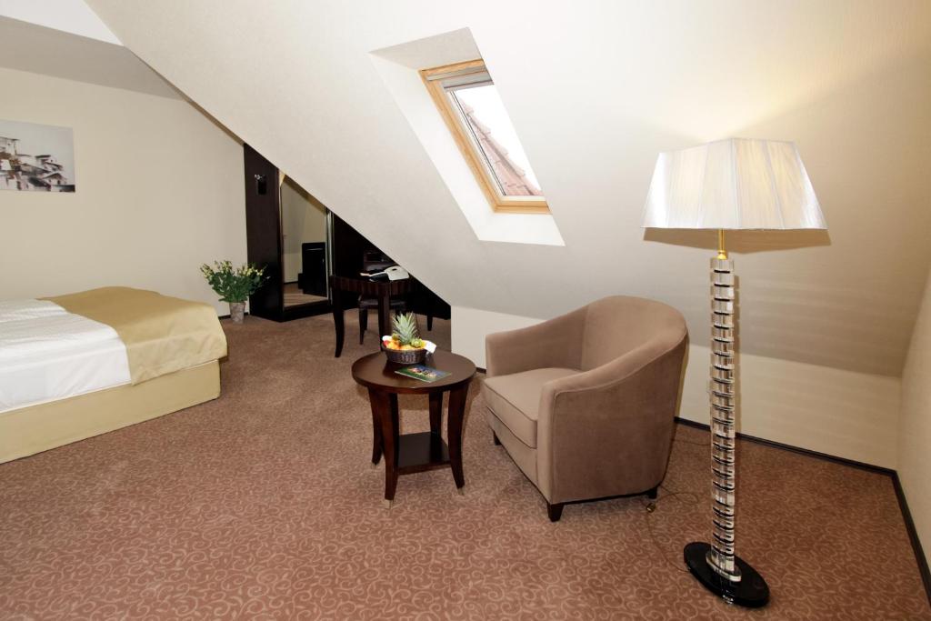 Grand Palace Hotel Hannover - Resim 19