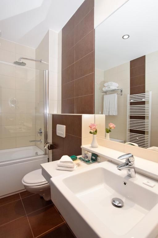 Grand Palace Hotel Hannover - Resim 17