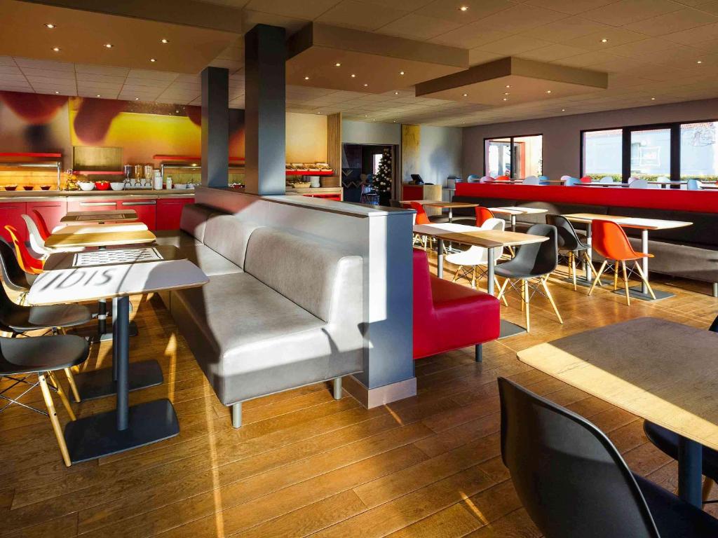 Posezení v ubytování ibis Hotel Brussels Airport