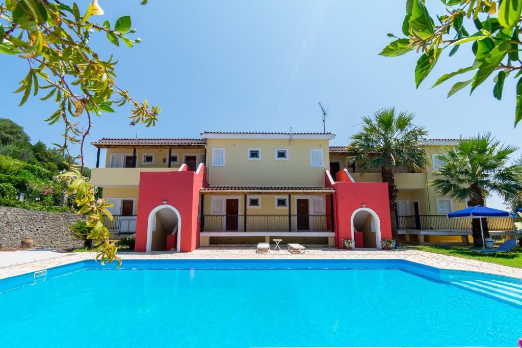 Bazén v ubytování Elite Corfu - Adults Friendly nebo v jeho okolí