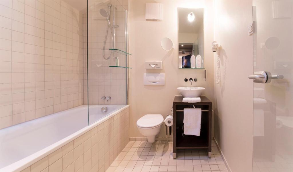 The New Yorker Hotel Köln-Messe - Resim 35