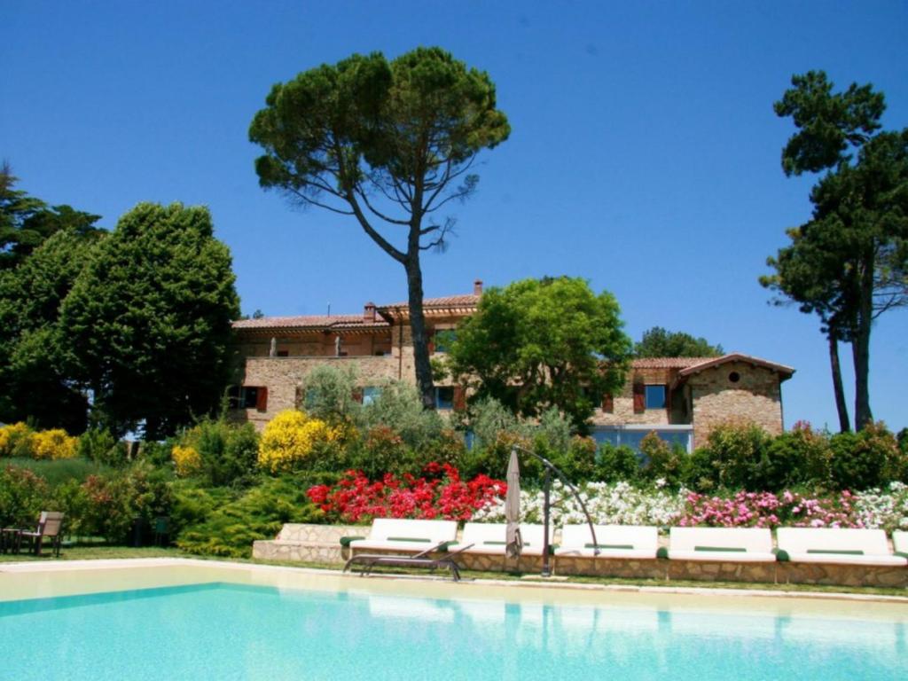 Bazén v ubytování Tenuta Ponziani Wine Resort&Spa nebo v jeho okolí