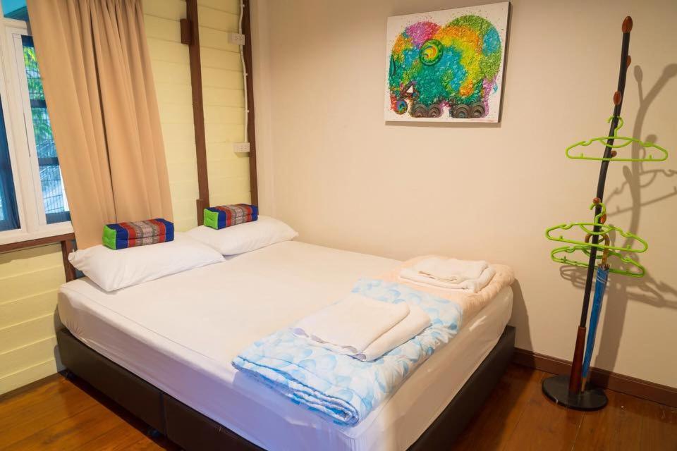 NTY Hostel Near Suvarnabhumi Airport - Three-Bedroom House