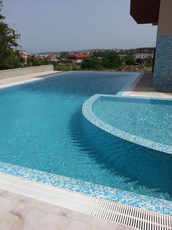 Bazén v ubytování Hotel Ray nebo v jeho okolí