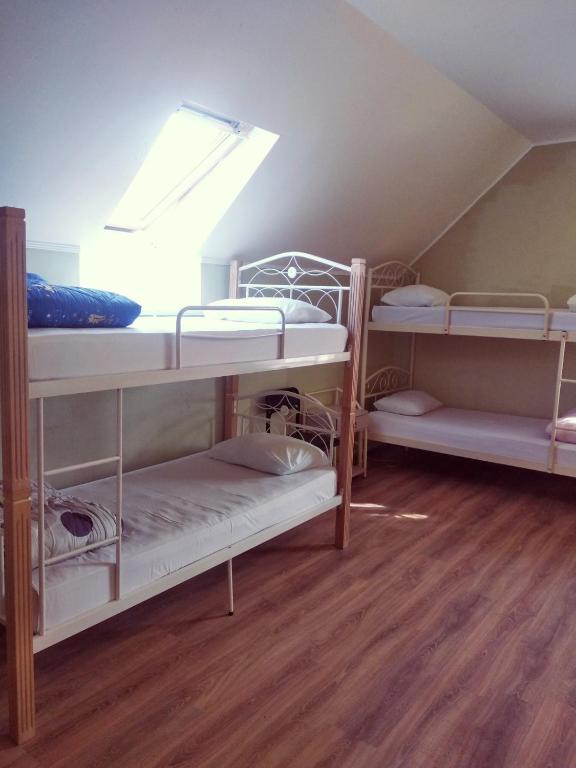 Postel nebo postele na pokoji v ubytování Freedom