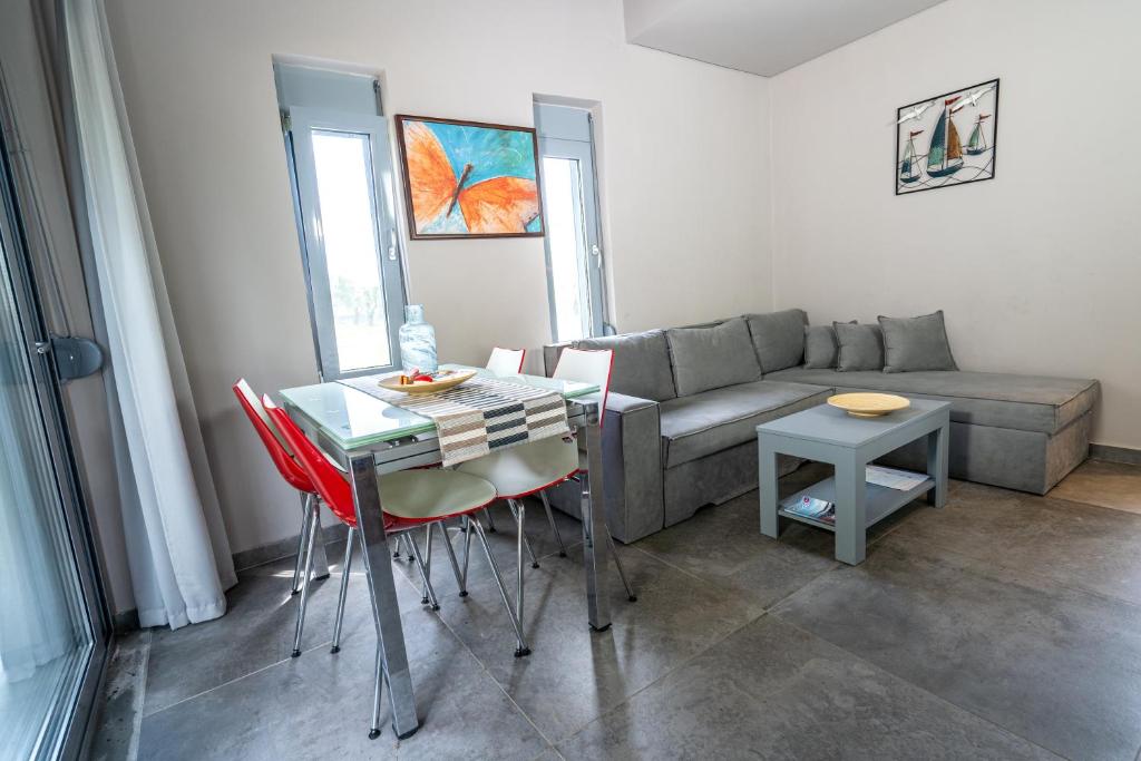 Część wypoczynkowa w obiekcie Agios Mamas Resort