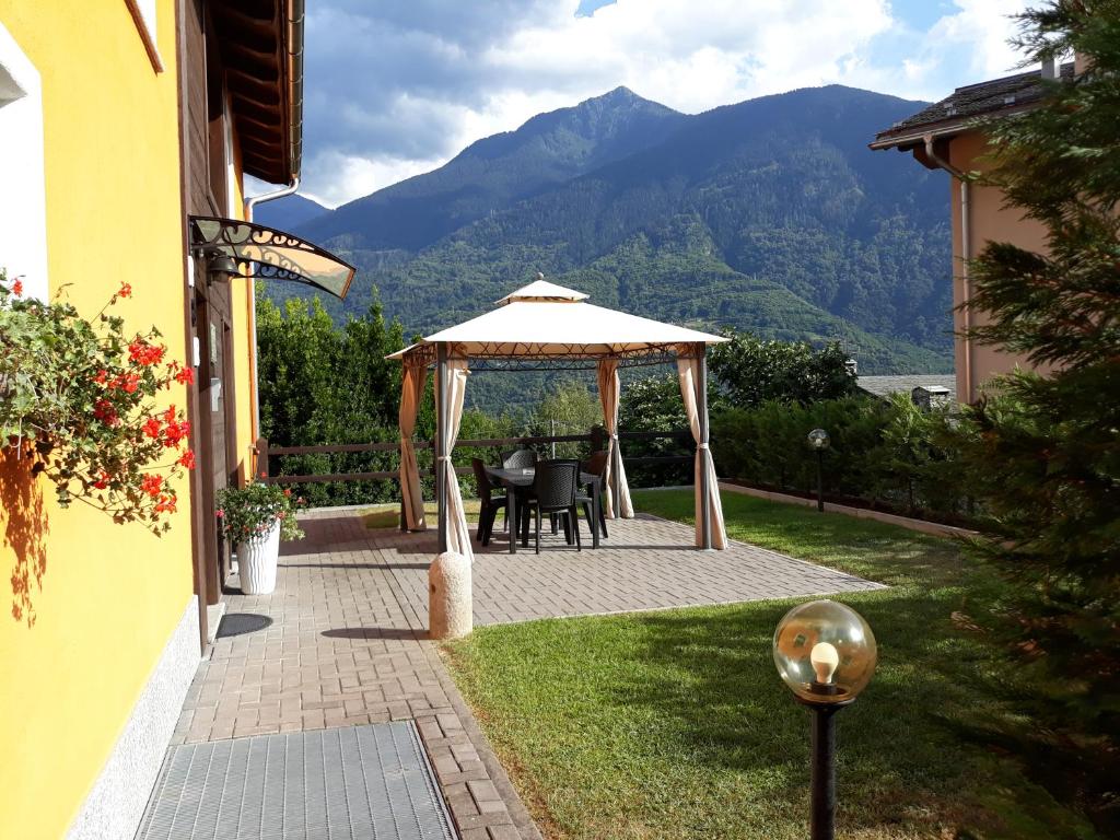 Nespecifikovaný výhled na hory nebo výhled na hory při pohledu z bed and breakfast