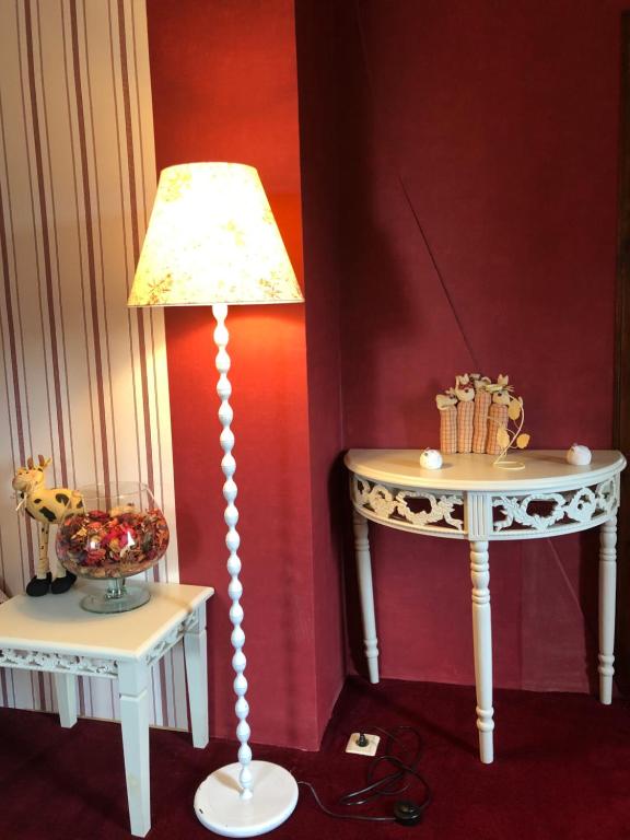 Fotografija u galeriji objekta Château Les Tourelles u gradu Bertrix