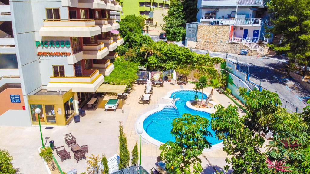 an overhead view of a resort with a swimming pool at Picasso-Fincas Benidorm in Benidorm