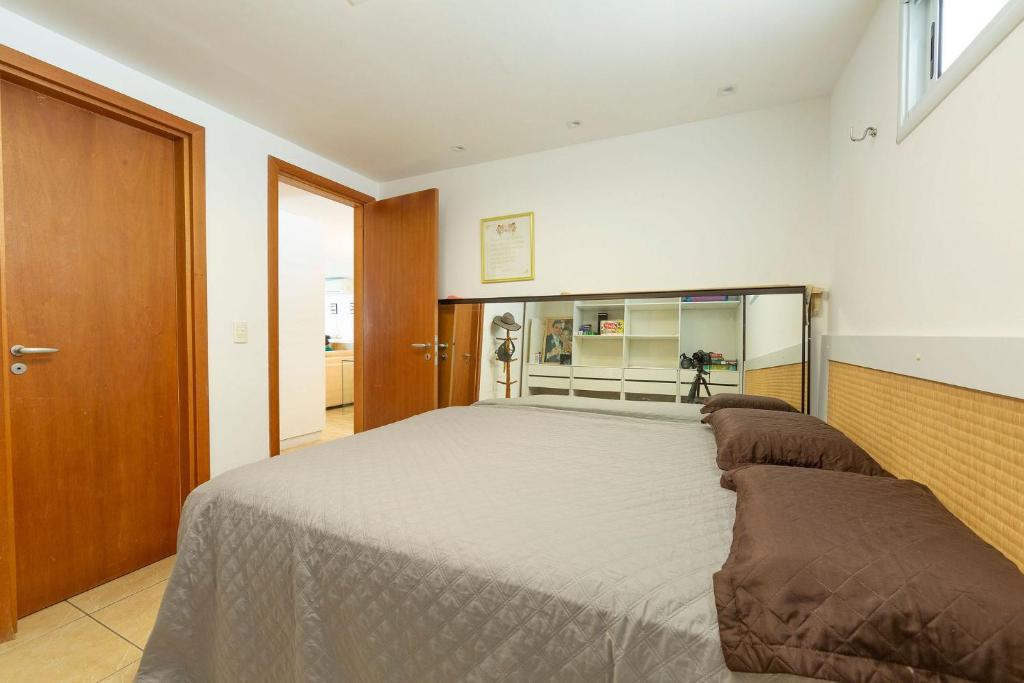  Apartamento Completo e equipado no Porto Brasil por Carpediem