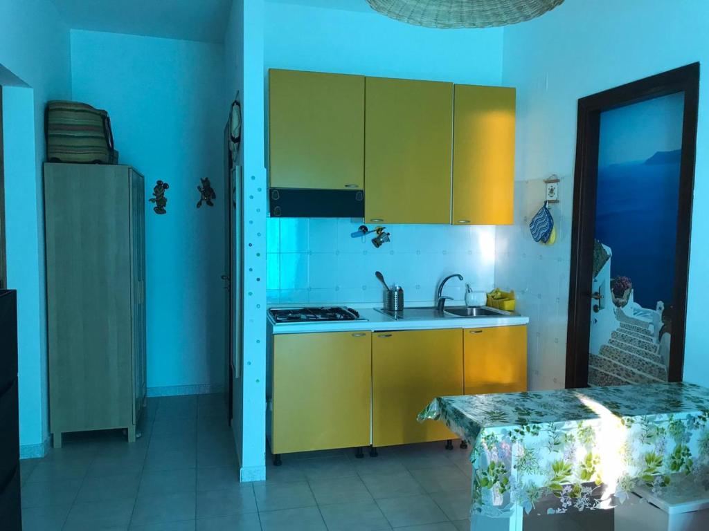 Kuchnia lub aneks kuchenny w obiekcie CASA IL TRAMONTO