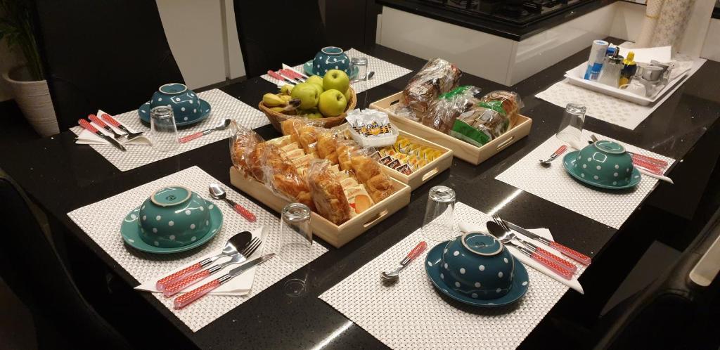 Jedlo v ubytovaní bed & breakfast alebo blízkom okolí