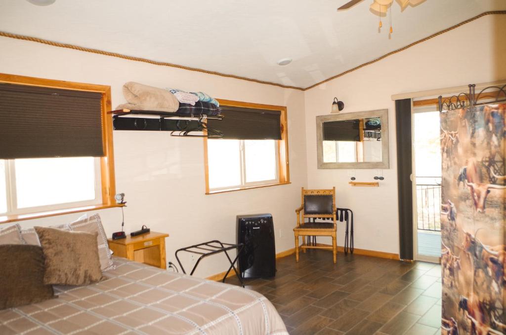 Kuchyň nebo kuchyňský kout v ubytování Rustic Hideaway