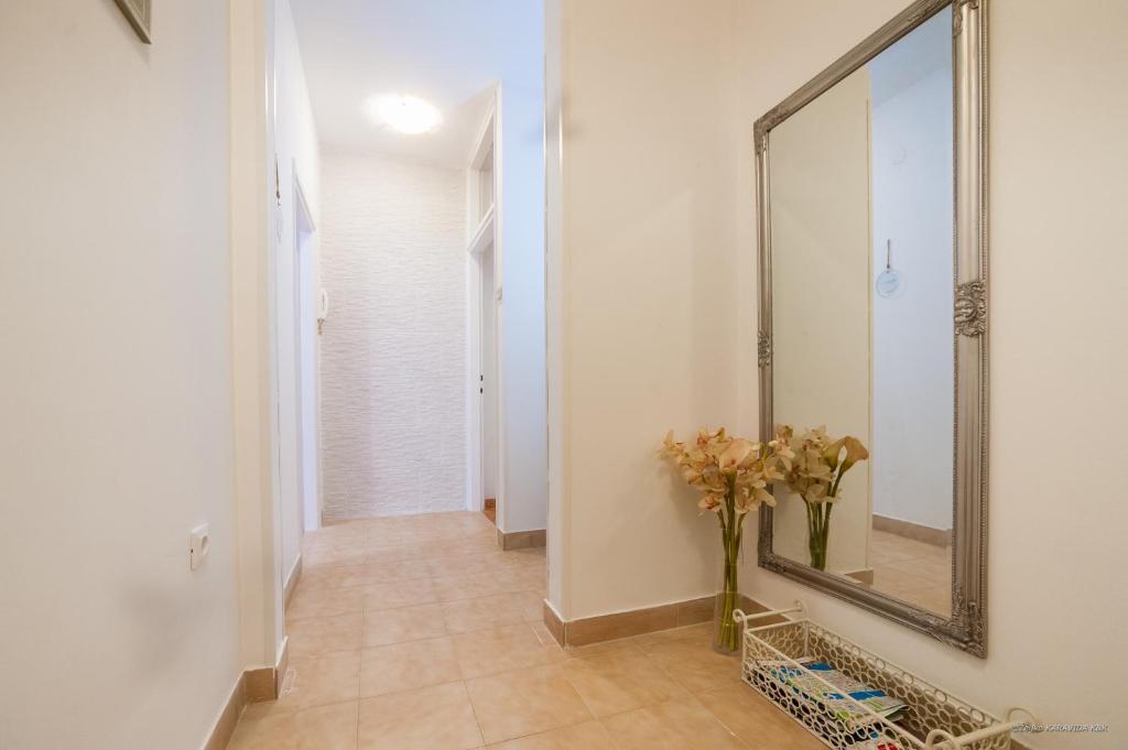Zdjęcie z galerii obiektu Zadar City Studios w mieście Zadar