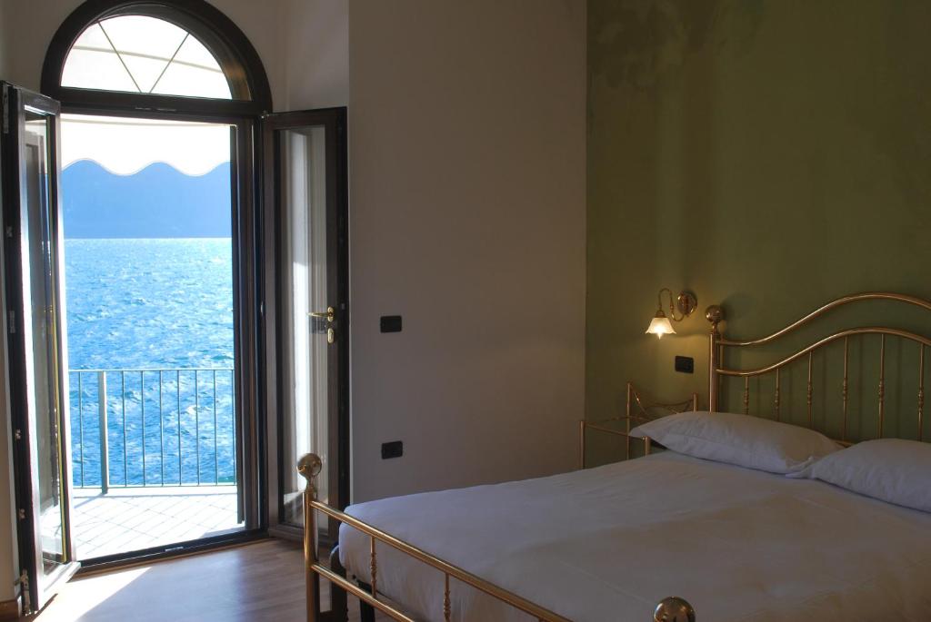 Villa Belvedere Como Lake Relais - Deluxe Double Room With Balcony
