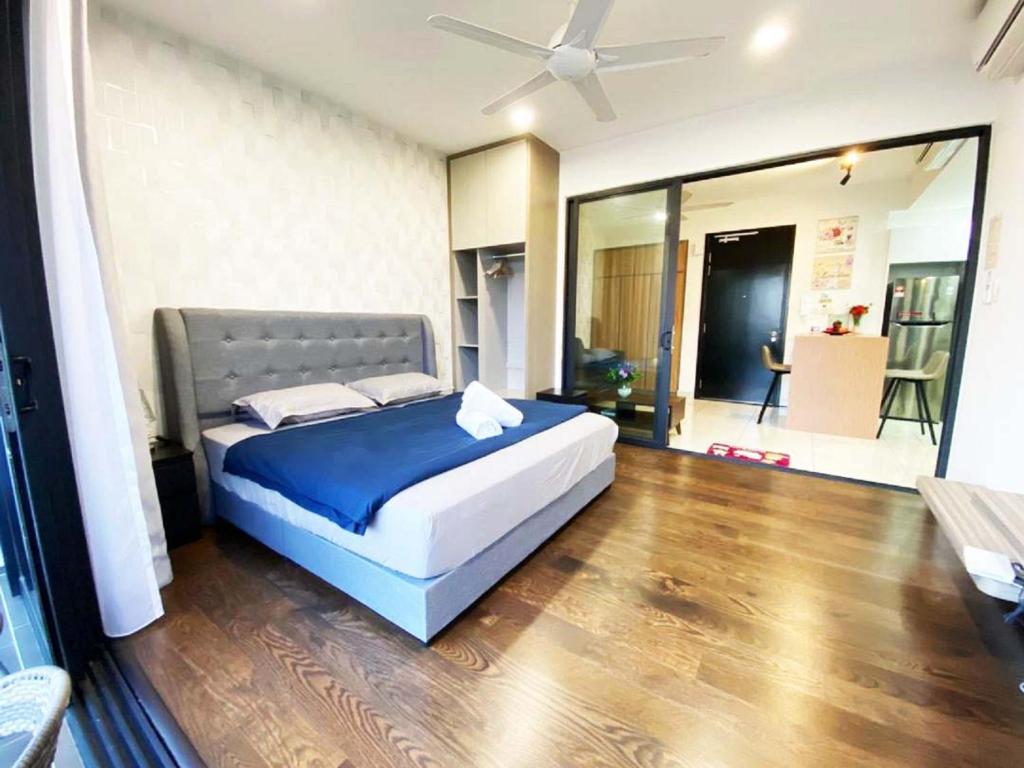 Almas Suites Puteri Harbour - Housity