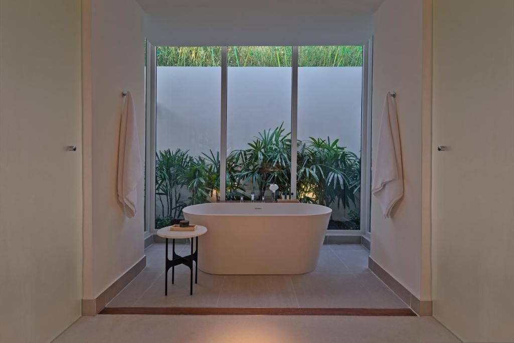 Pool Deluxe Villa