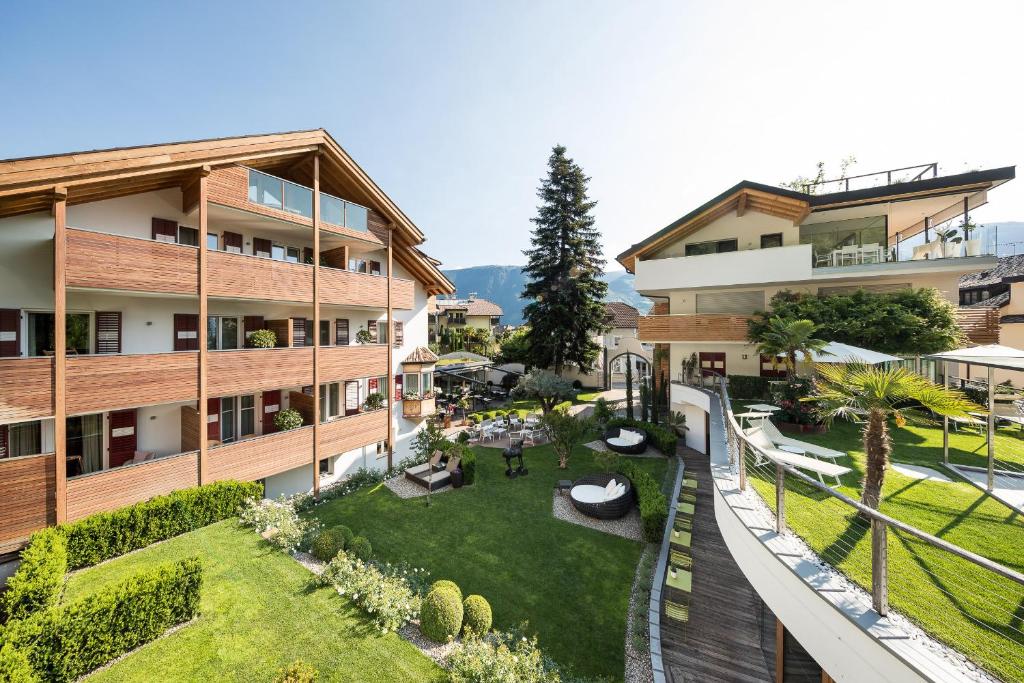 Vonkajšia záhrada v ubytovaní Boutique Hotel Zum Rosenbaum