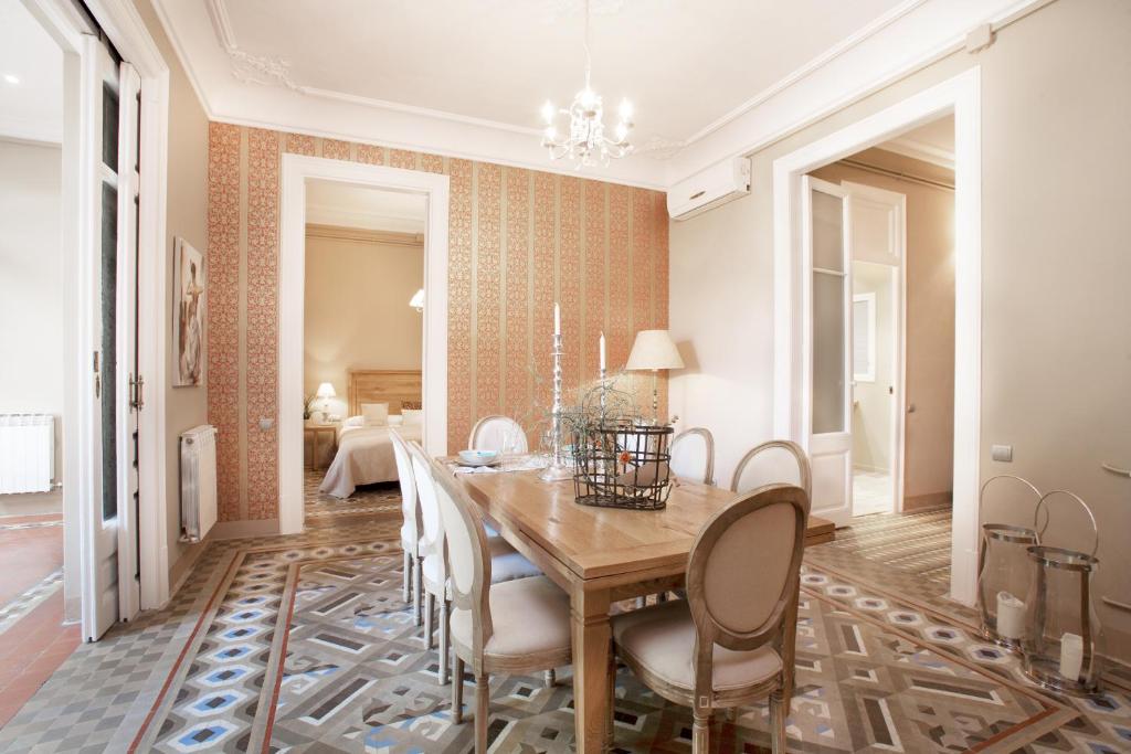 رزرو هتل و هاستل، BCN Rambla Catalunya Apartments