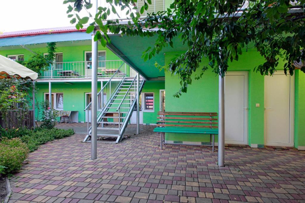 Budova, kde se hostel nachází