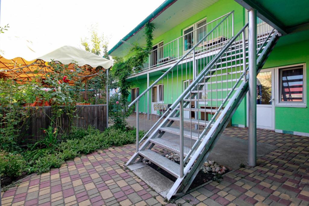 Budova, kde se hostel nachází