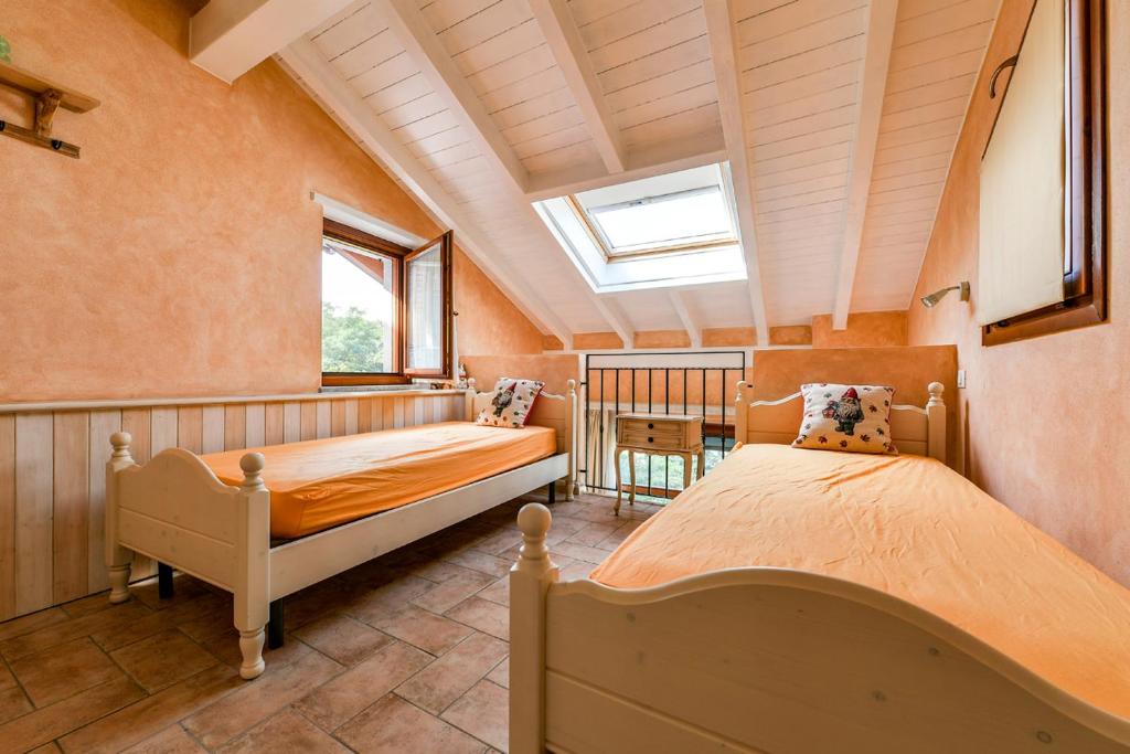 A bed or beds in a room at Lulù
