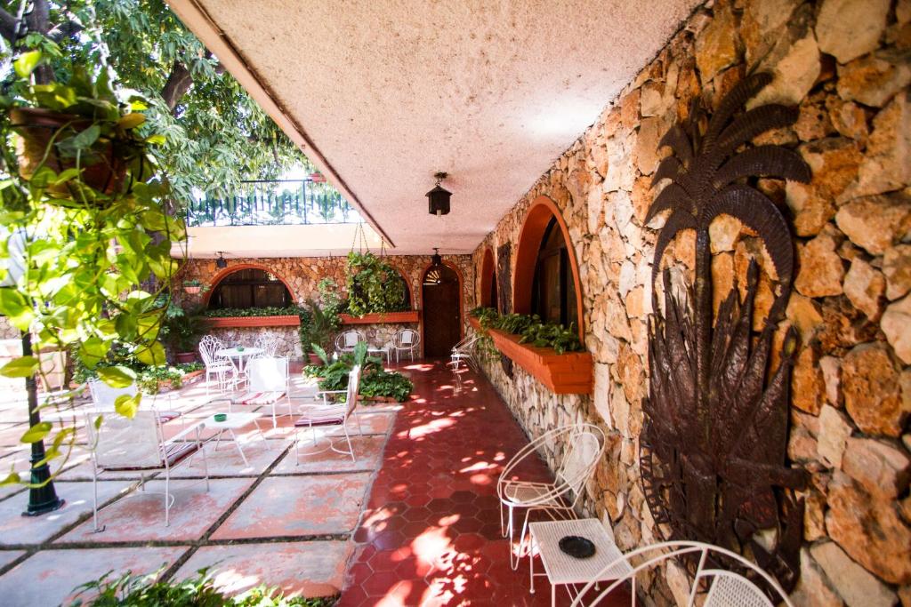 Patio nebo venkovní prostory v ubytování Ideal Villa Hotel