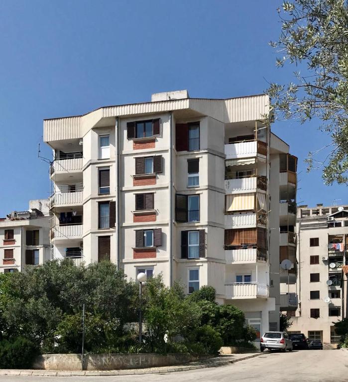 Budova, v ktorej sa apartmán nachádza
