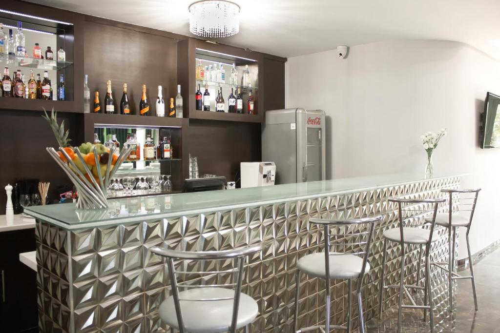 Nápoje v ubytování Hotel Promenada Biznes & Wypoczynek