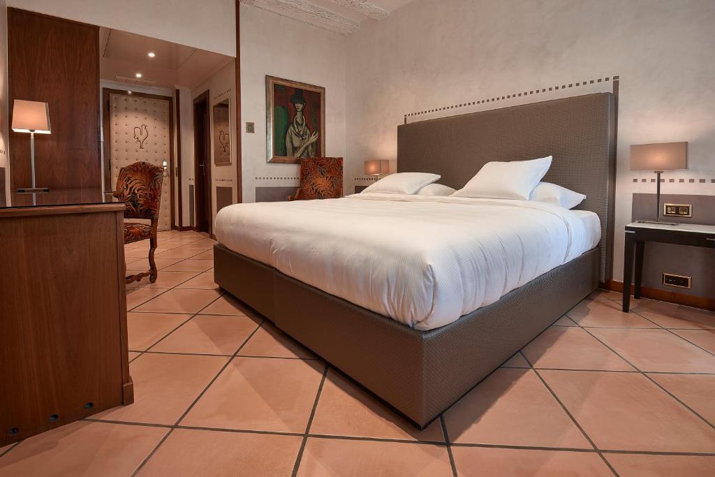 Hotel d'Allèves - Resim 18